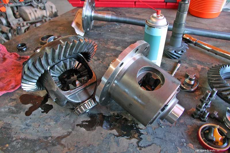 Tips For Rebuilding A GM 8.5” 10-Bolt Rear Differential