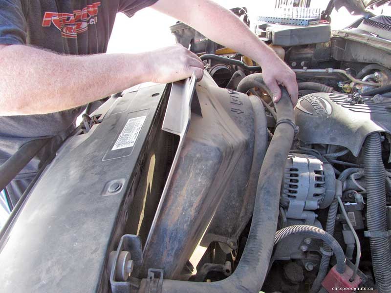 Chevrolet/GMC Truck Water Pump Replacement Overview