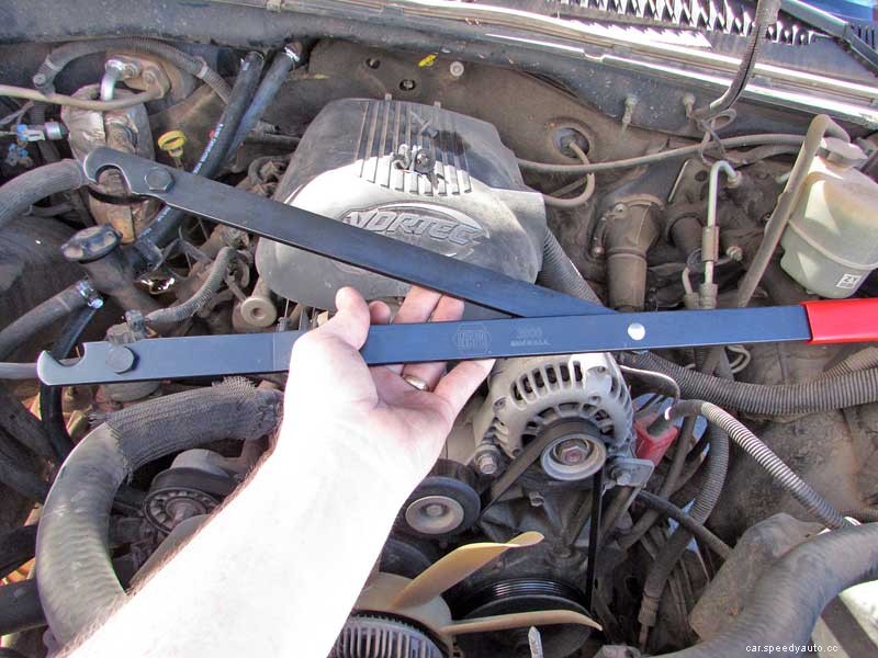 Chevrolet/GMC Truck Water Pump Replacement Overview