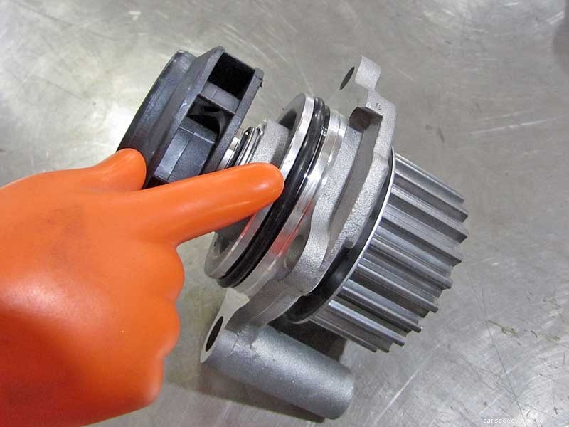 What’s In A Water Pump And Timing Belt Replacement Kit?