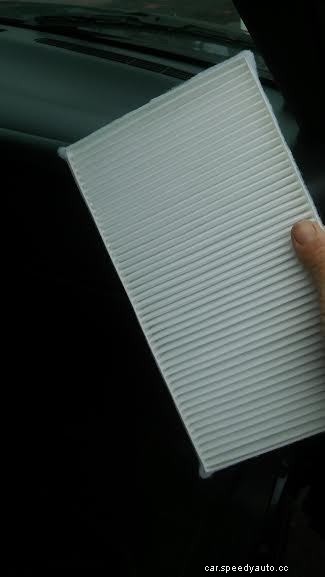 Cabin Air Filter Maintenance: Should You Clean It Or Replace It?