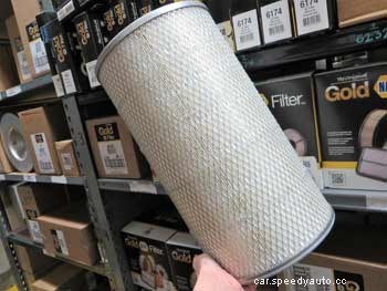 Engine Air Filters vs. Cabin Filters: What’s the Difference?