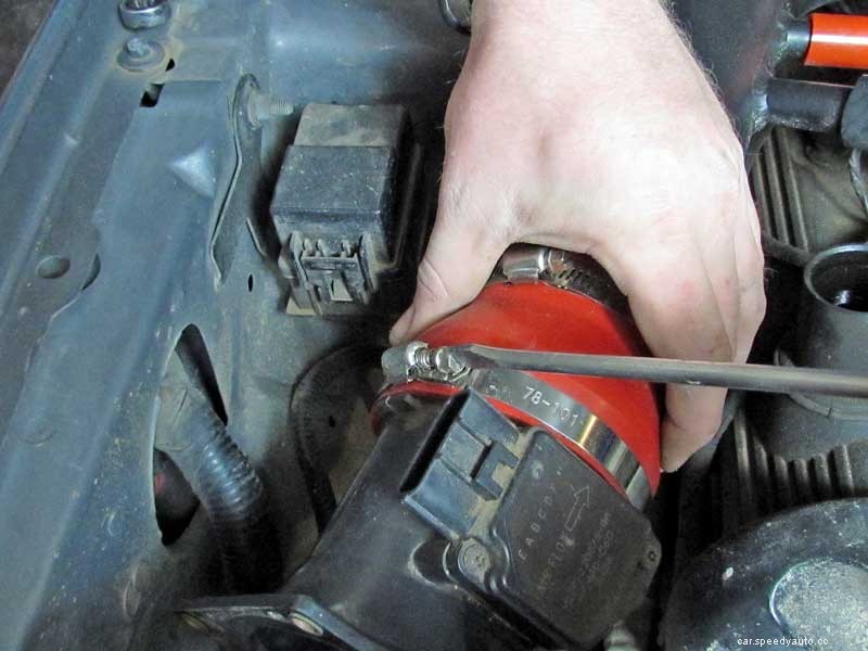 How to Clean Your MAF Sensor For Better Performance