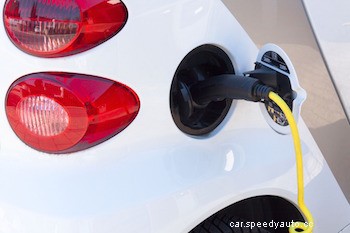 Electric or Hybrid Car Maintenance: Worth Making the Switch?