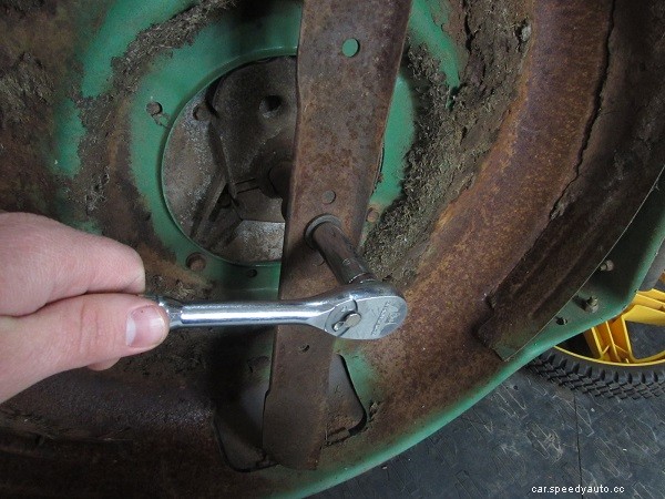 Lawn & Garden Tech – Lawn Mower Upgrade Tips