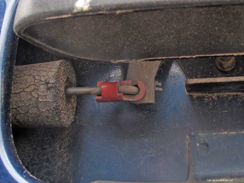 How To Fix A Chevrolet/GMC Broken Tailgate Handle