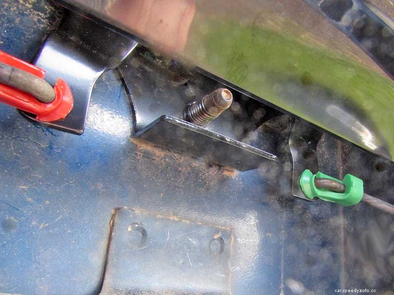 How To Fix A Chevrolet/GMC Broken Tailgate Handle