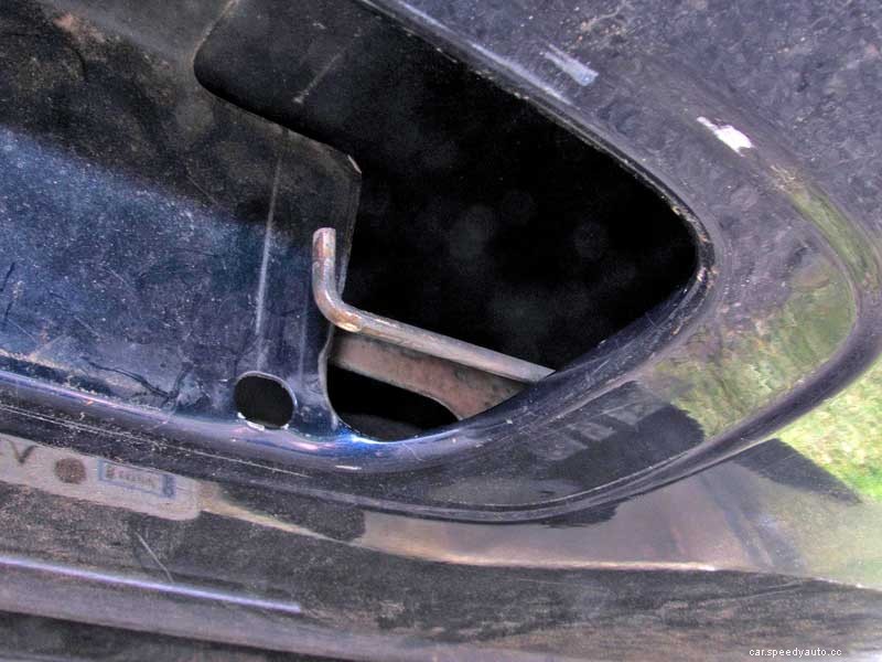 How To Fix A Chevrolet/GMC Broken Tailgate Handle