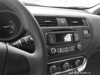 How to Remove Car Interior Panels Without Doing Damage