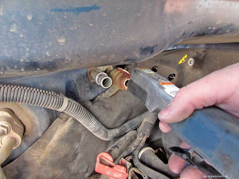 How to Replace Chevrolet/GMC Heater Hose Connectors