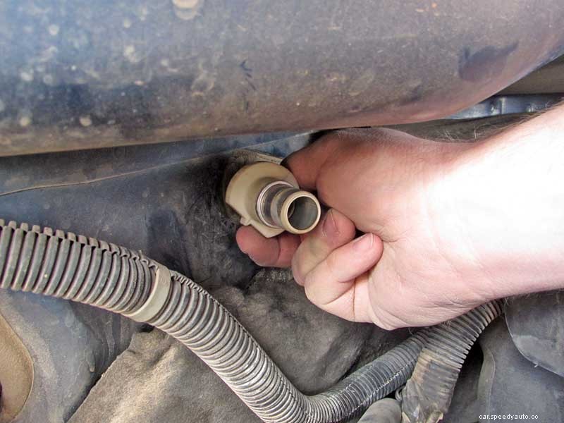 How to Replace Chevrolet/GMC Heater Hose Connectors