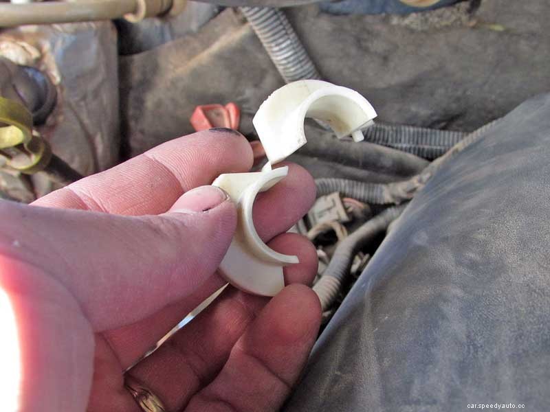 How to Replace Chevrolet/GMC Heater Hose Connectors