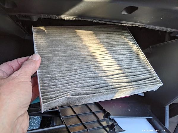 4 Cabin Car Air Filter Replacement Tips