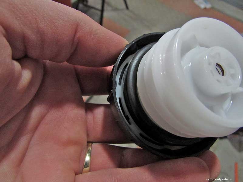 Know-How Notes: Why You Need To Check Your Gas Cap