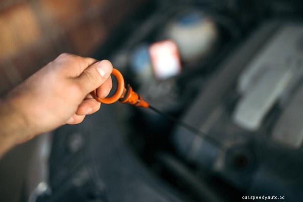 Should You Check Your Engine Oil More Often in the Winter?
