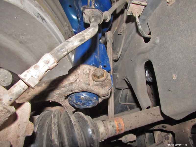 How To Replace A Strut On Most Vehicles