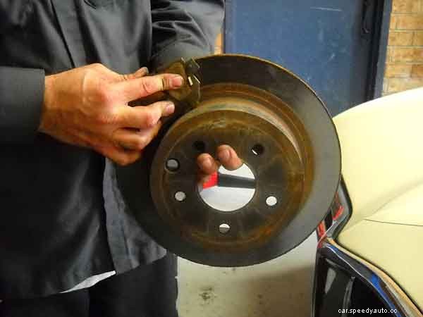 3 Top Car Problems That Are Easily Overlooked