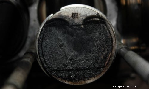 How to Clean Pistons without Removing