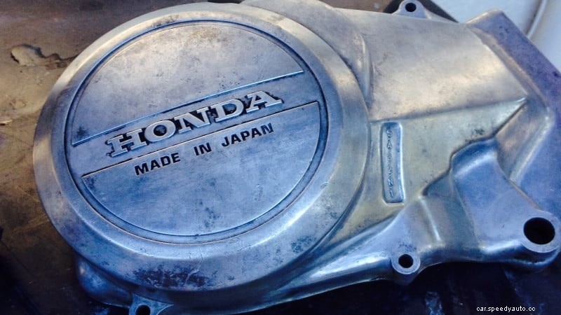 My Secrets To Making Aluminum Engine Parts Looks New (Remove Oxidation)