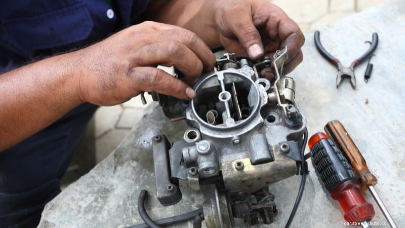 How To Clean A Carburetor?