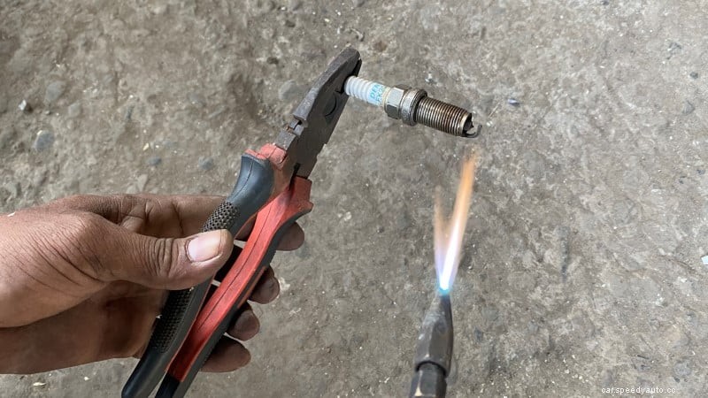 3 Proven Methods On How To Clean Spark Plugs