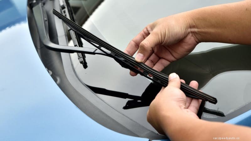 Squeaky Windshield Wipers: Causes and Fixes