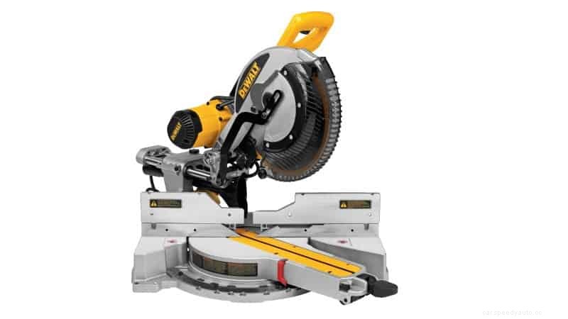 Dewalt DWS779 vs. DWS780: What are The Differences?