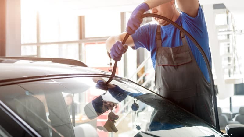 Windshield Leaks When It Rains – Causes and Fixes