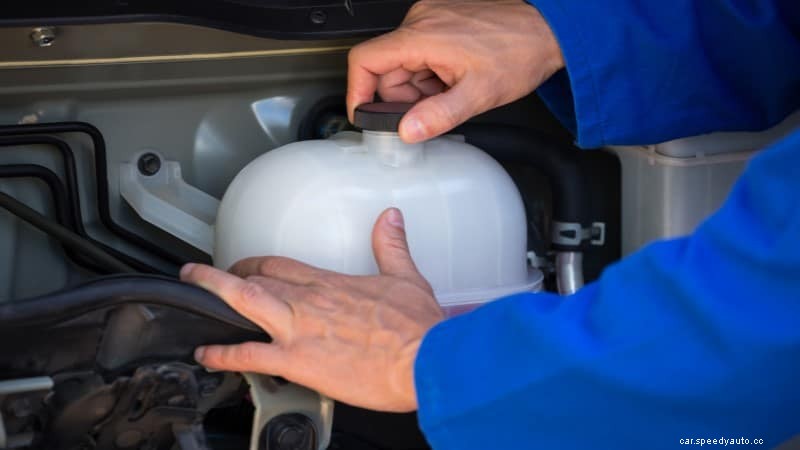 Why No Coolant In Radiator But Reservoir Tank Is Full?