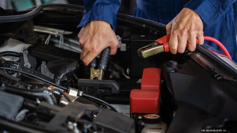 Battery Minder vs. Battery Tender: Understanding the Battery Maintenance Kits