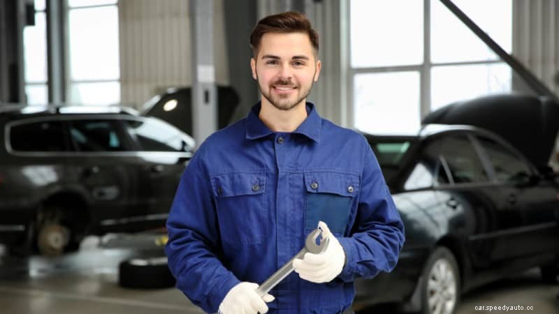 How To Become An Electric Car Mechanic?