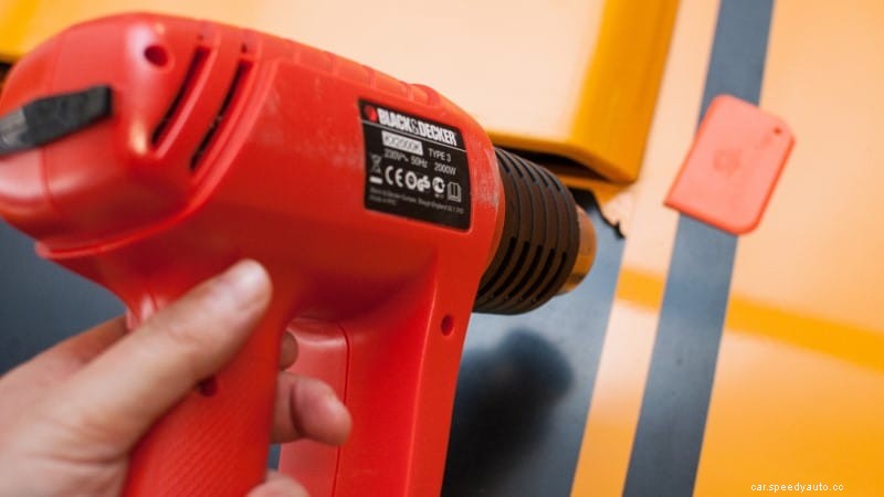 4 Methods on How to Remove Bumper Stickers