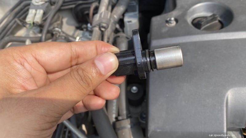 Symptoms of a Bad Camshaft Position Sensor