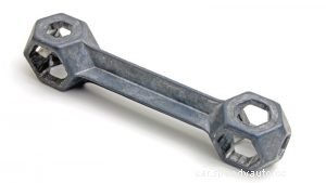 30 Types of Wrenches: Features and Uses