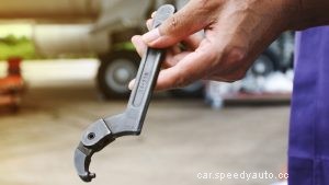 30 Types of Wrenches: Features and Uses