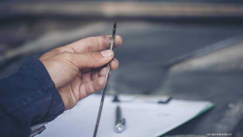 How Much Oil Does My Car Need?