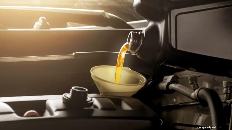 Top 10 Best Motor oil Brands in the World: 2022 Reviews