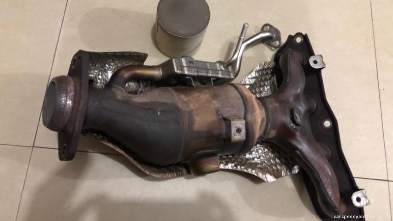 How to Clean a Catalytic Converter?