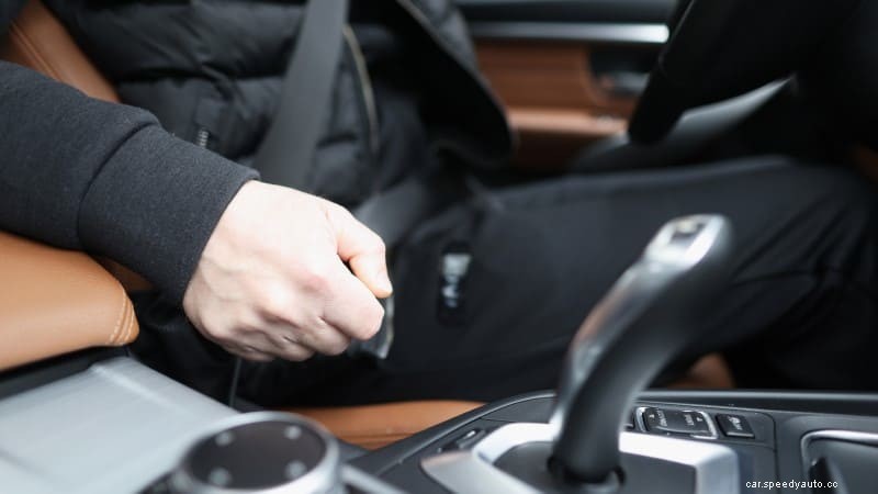 How To Fix A Seatbelt That Is Stuck? Very Easy Methods