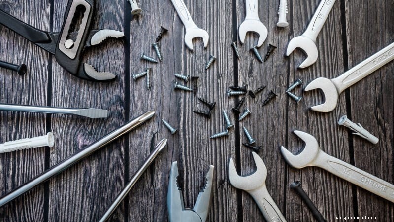 How to Safely Disconnect Car Battery?