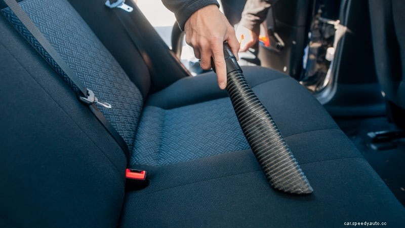 How to Clean Cloth Car Seats: With 8 Great Tips
