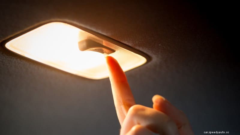 Inside Car Lights Won’t Turn Off: Causes and Fixes