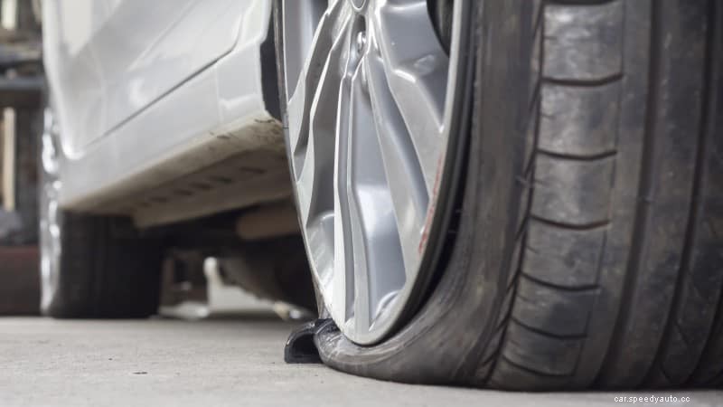 Common Sign or Symptoms of Bad Tires