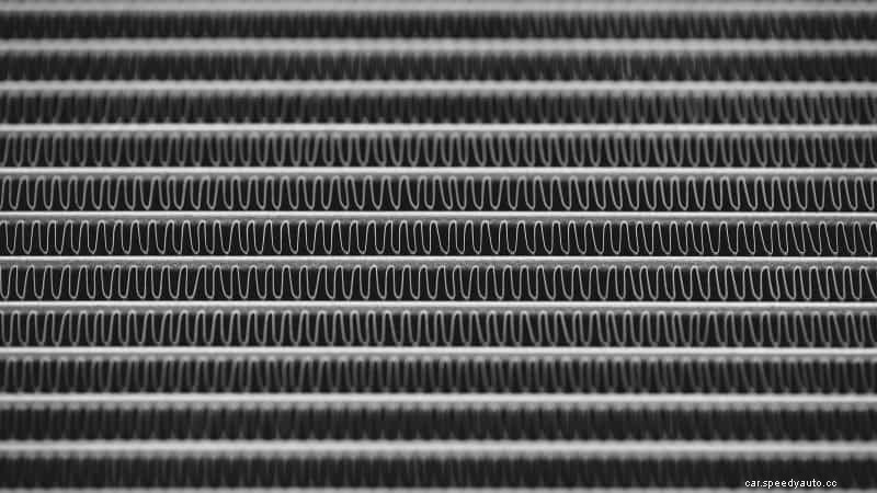 What Are the Car Radiator Parts?