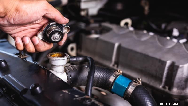 What Are the Car Radiator Parts?