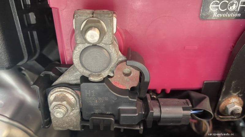 Bad Battery Terminal Symptoms and How to Replace it ?