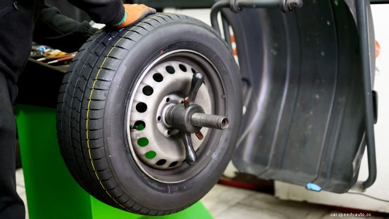 Symptoms of Unbalanced Tires: Causes and Fixes