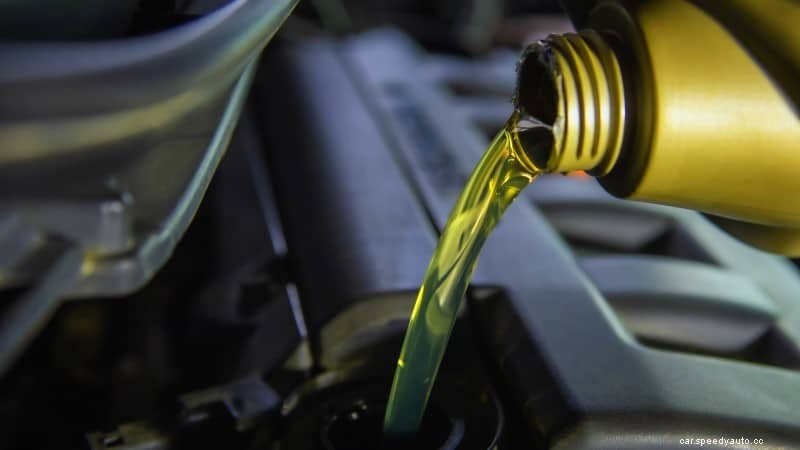 How to Reduce Oil Consumption in Cars [Causes and Symptoms]