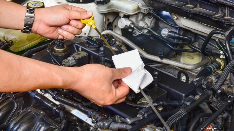 How to Reduce Oil Consumption in Cars [Causes and Symptoms]