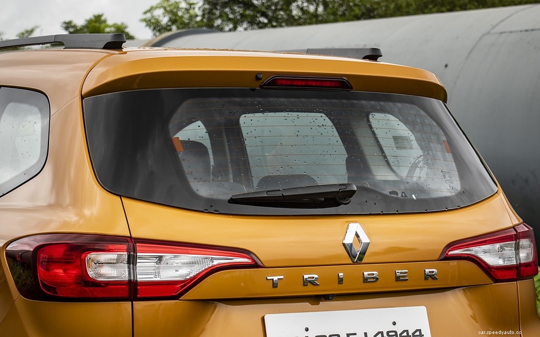 Renault Triber  Images
